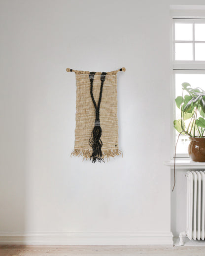 SHE/HER . ROPE V