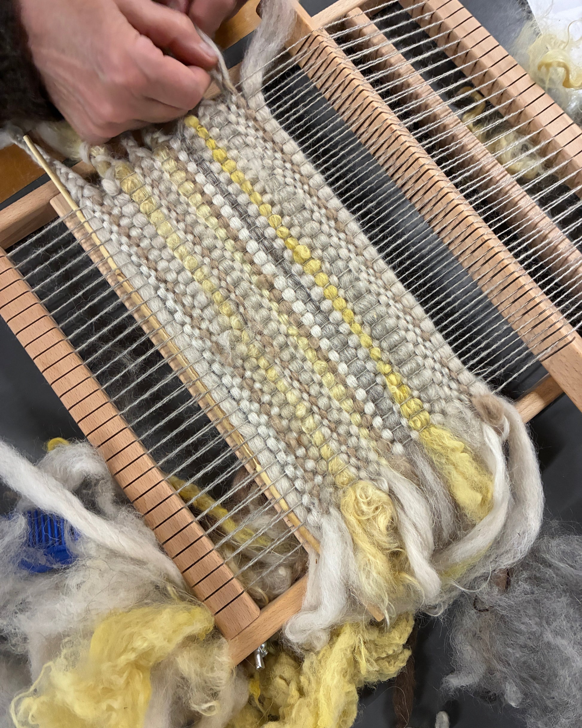 Vævning på rammevæv med uld